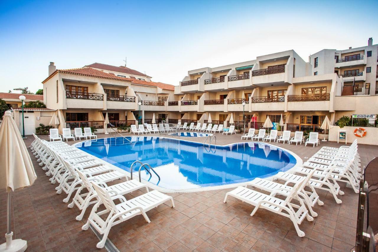Spectacular Renovated Apartment, 5 Min To Camison Beach, With Aircon Arona  Exteriör bild