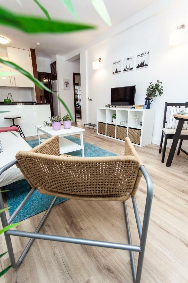 Spectacular Renovated Apartment, 5 Min To Camison Beach, With Aircon Arona  Exteriör bild