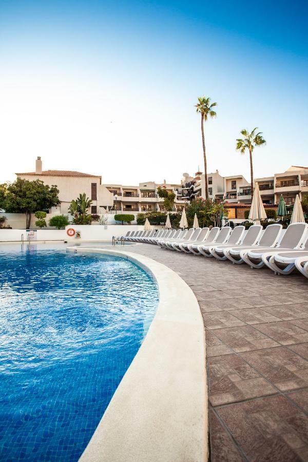 Spectacular Renovated Apartment, 5 Min To Camison Beach, With Aircon Arona  Exteriör bild